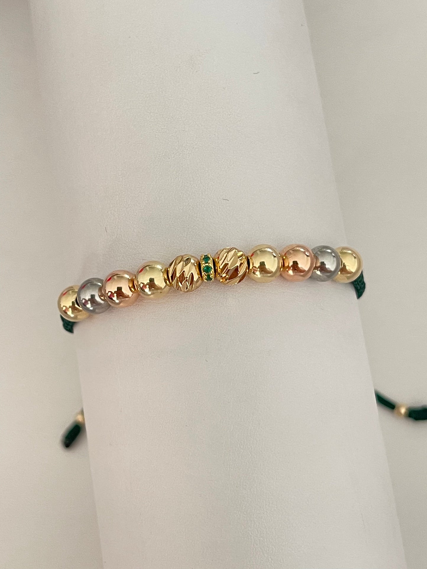 Pulsera 6 milímetros tres otros diamantada